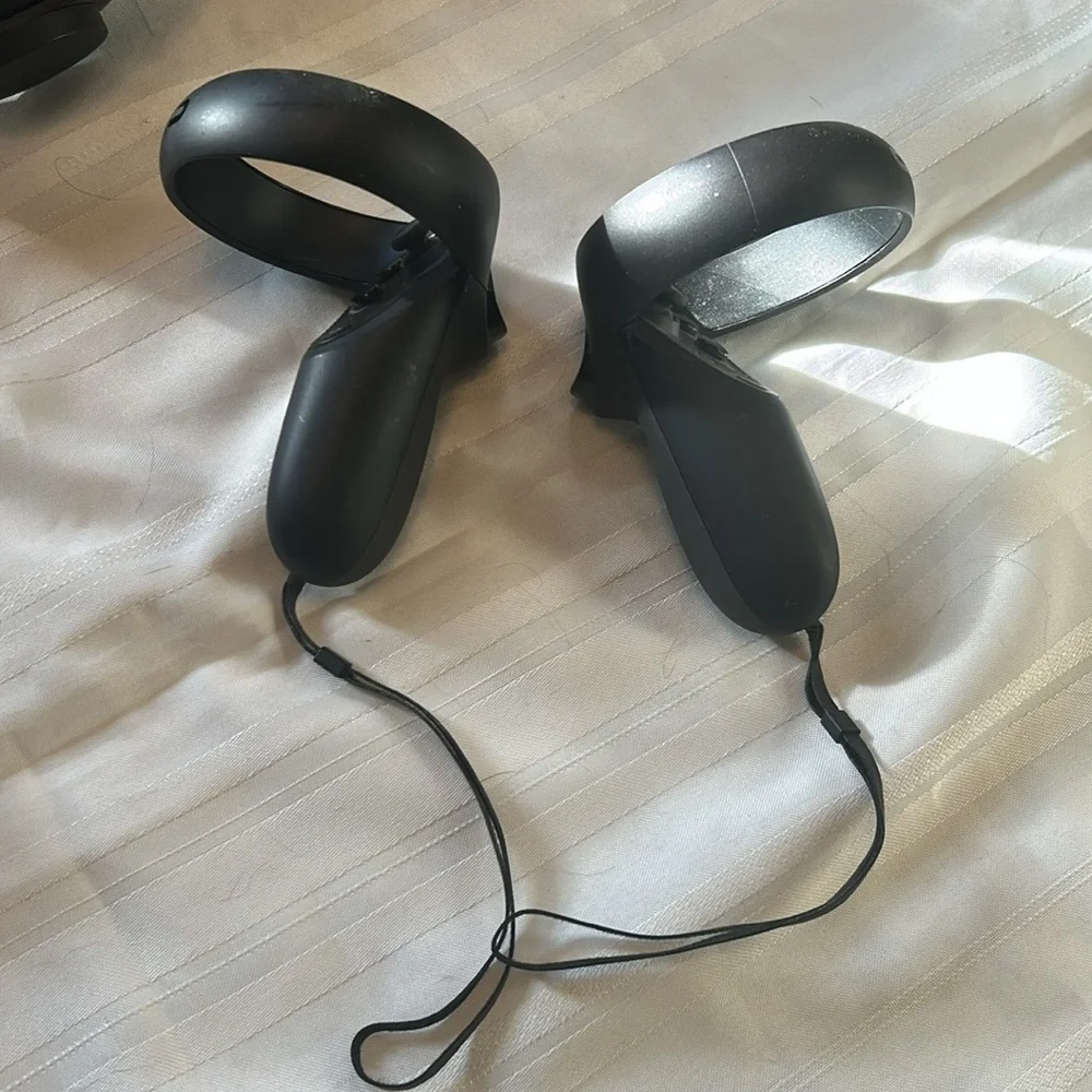 Oculus Rift S - Picture 11 of 15